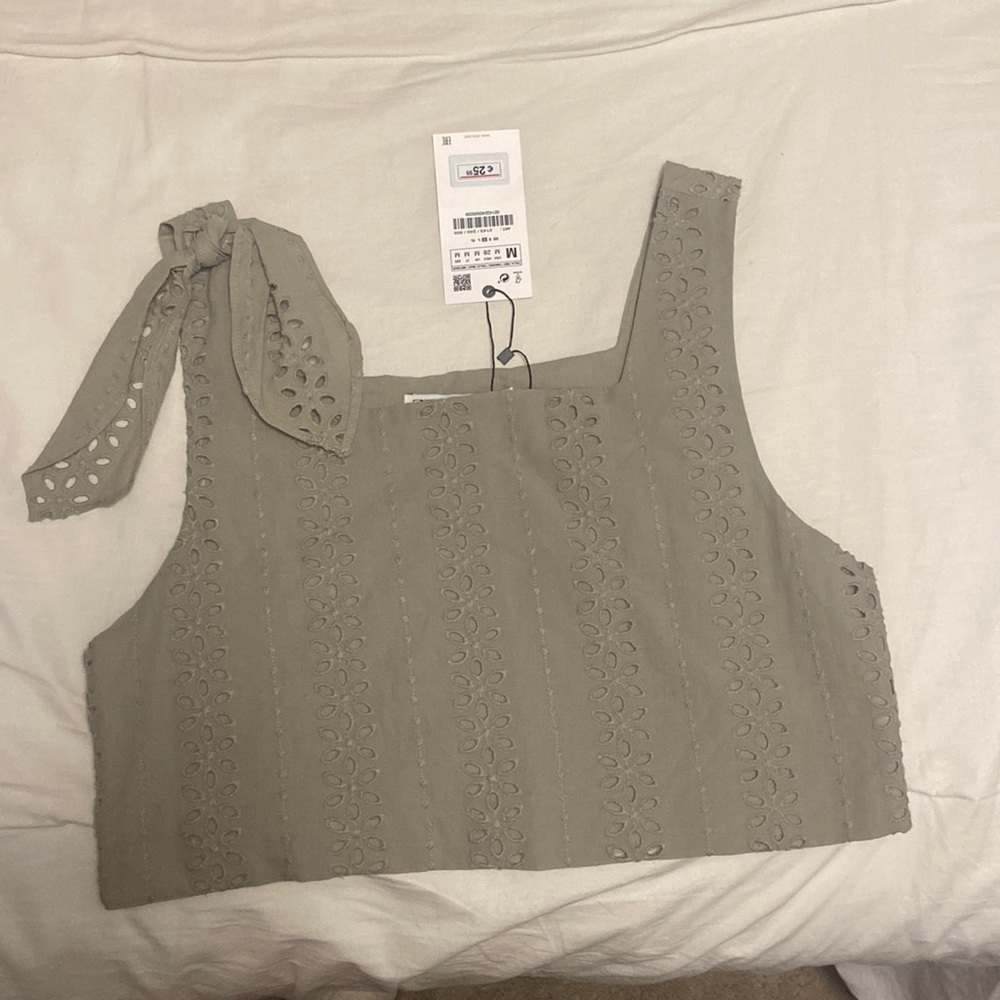 ZARA cropped top NWT